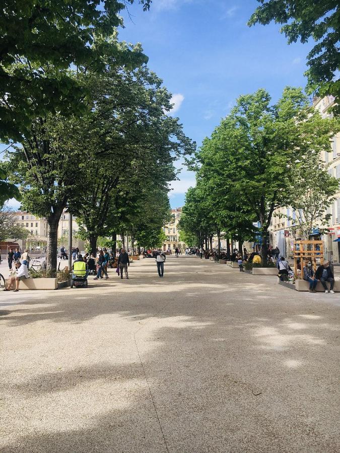 Quartier Des Createurs "La Plaine Cours Julien" Chambre Privee Dans Appartement Menage Frequent Des Parties Commune Марсель Экстерьер фото